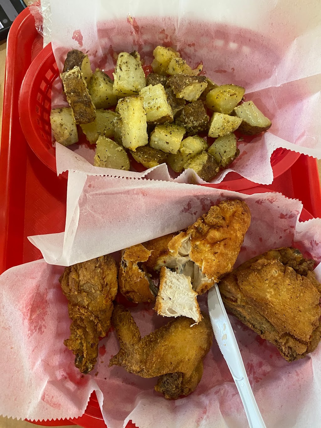 Chicken Kraze | restaurant | 22225 Michigan Ave, Dearborn, MI 48124, USA | 3136339096 OR +1 313-633-9096