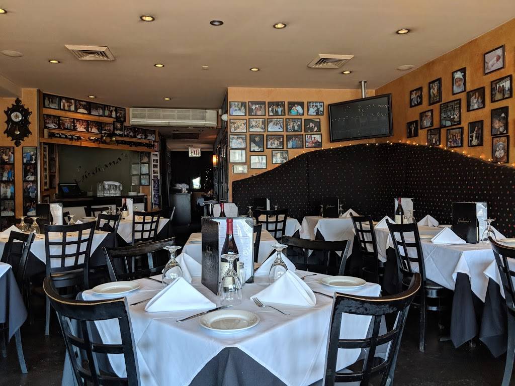 Giulianas | restaurant | 4105 Hylan Blvd, Staten Island, NY 10308, USA | 7183178507 OR +1 718-317-8507