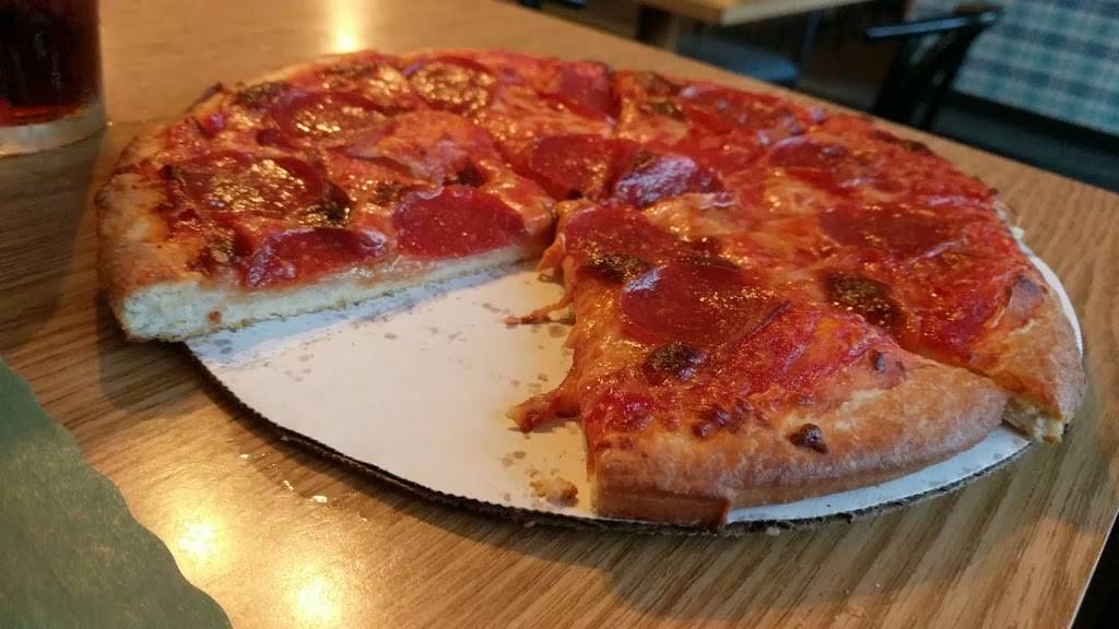 Maurizios Pizza North | restaurant | 5035 N Lafayette St, Terre Haute, IN 47805, USA | 8124669645 OR +1 812-466-9645