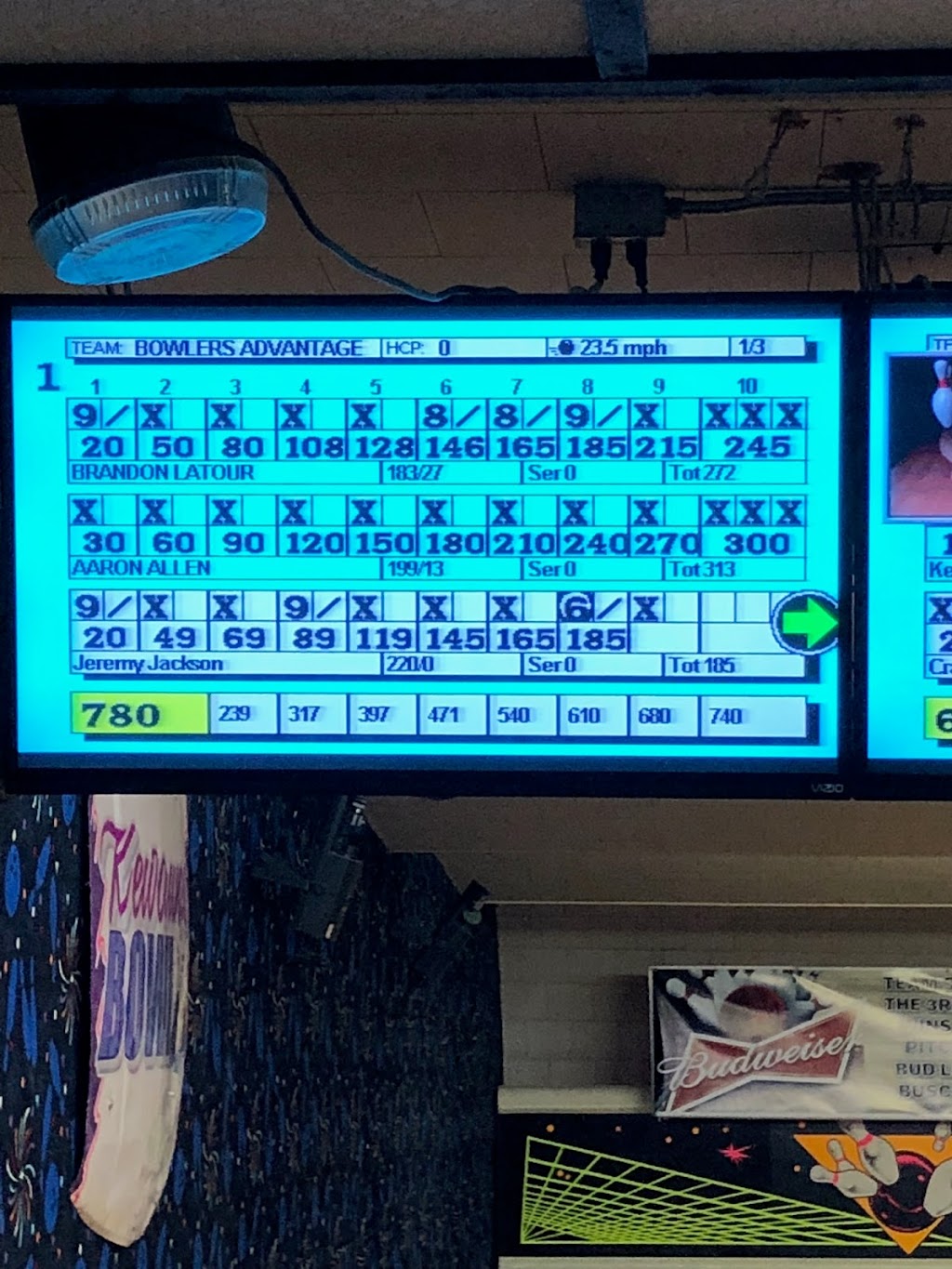 Kewaunee Bowl | restaurant | 216 Ellis St, Kewaunee, WI 54216, USA | 9203883511 OR +1 920-388-3511