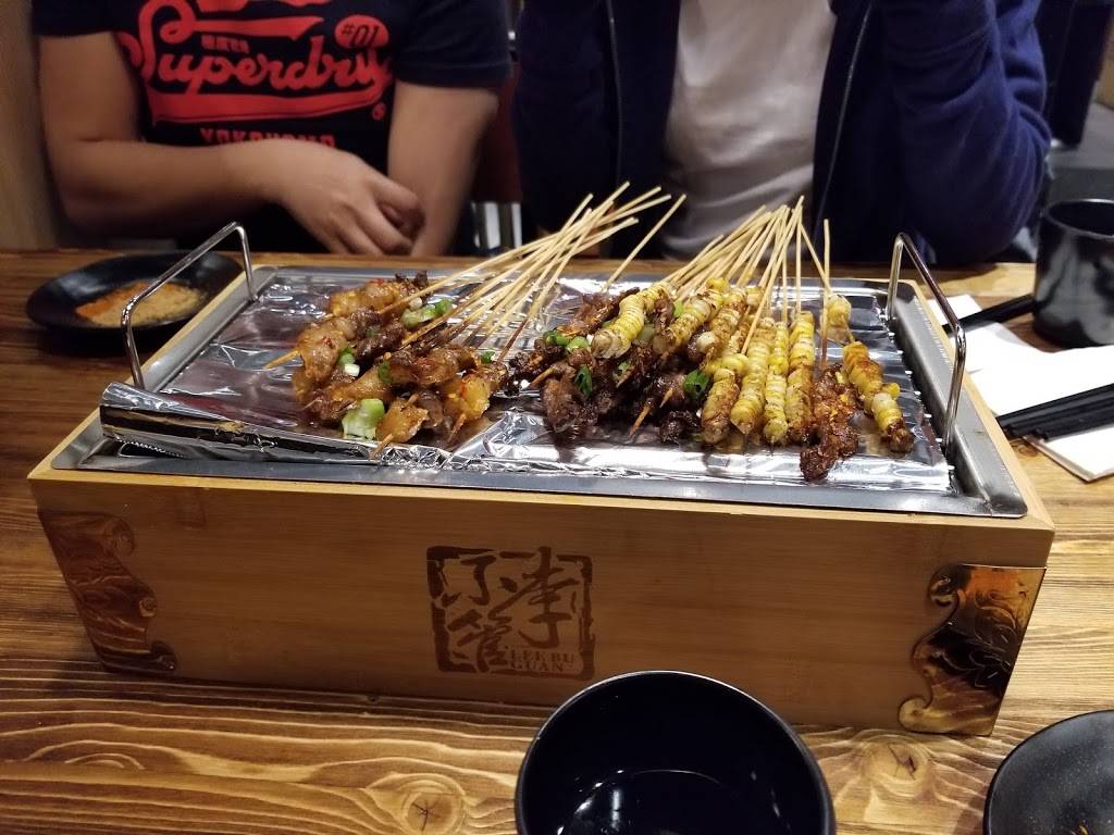 Legend Lee BBQ | restaurant | 4733 Steeles Ave E, Scarborough, ON M1V 4S5, Canada | 4163218989 OR +1 416-321-8989