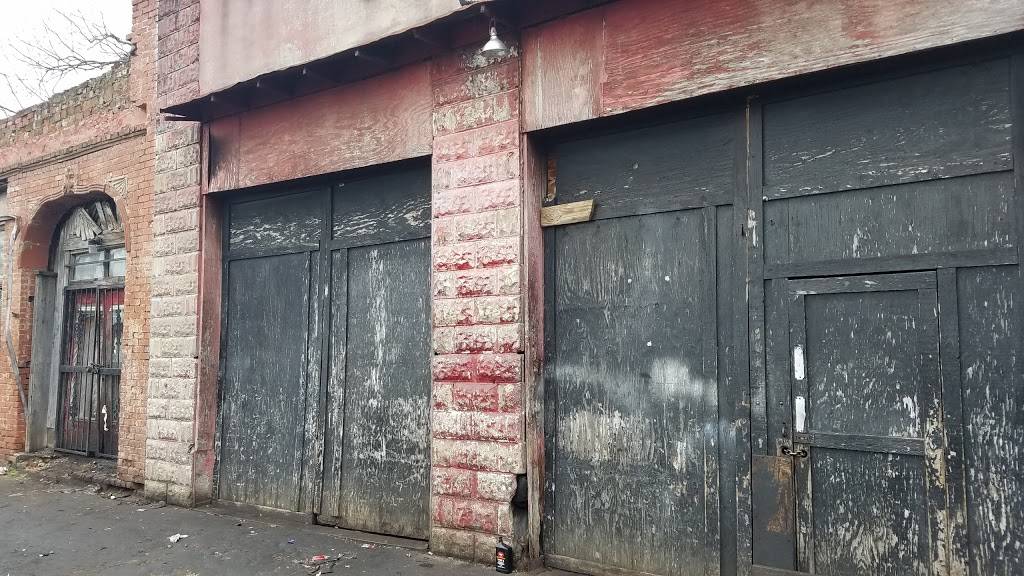 Boateng Cajun Creations | restaurant | 2 19th St N, Bessemer, AL 35020, USA | 2054362848 OR +1 205-436-2848