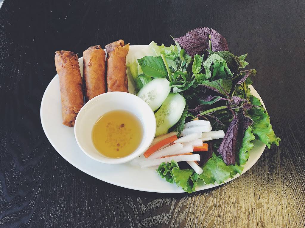 Pho Palace | restaurant | 861 N Spring St # 103, Los Angeles, CA 90012, USA | 2136808838 OR +1 213-680-8838