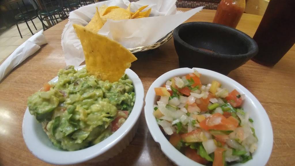 La Perla | restaurant | 821 E Andrew Johnson Hwy, Greeneville, TN 37745, USA | 4236384943 OR +1 423-638-4943