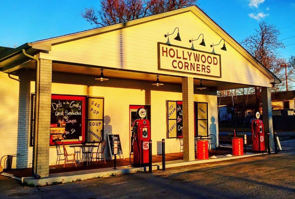 Hollywood Corners | restaurant | 4712 N Porter Ave, Norman, OK 73071, USA | 4057014990 OR +1 405-701-4990