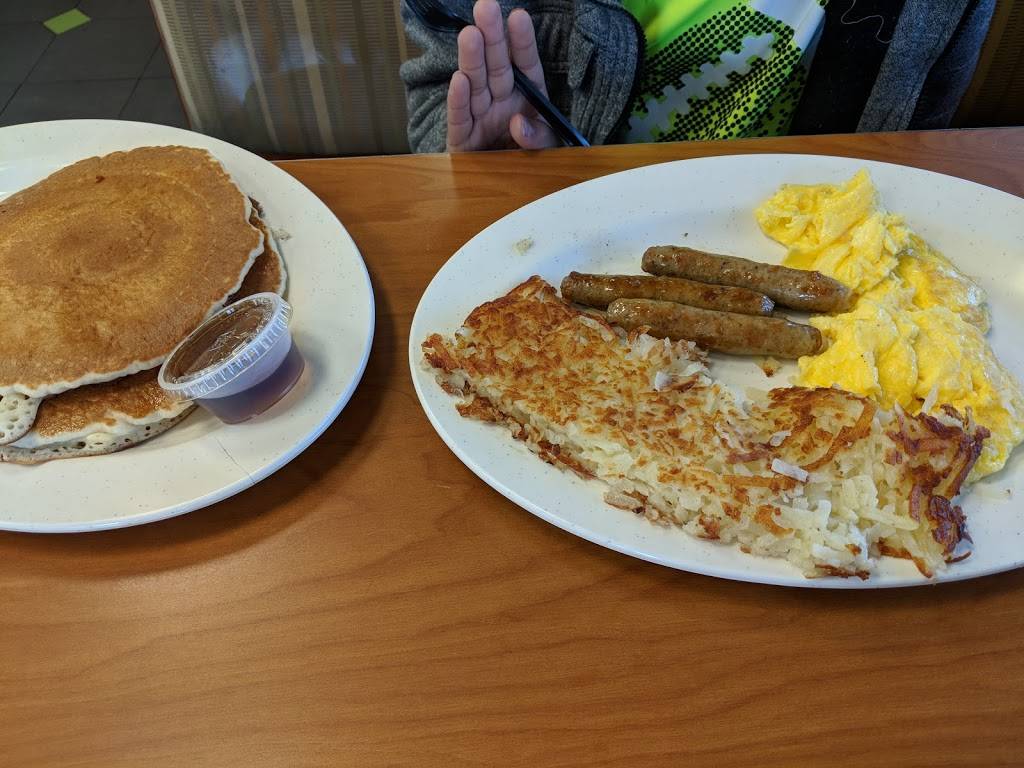 Fantasy Burgers | restaurant | 1320 E South St, Long Beach, CA 90805, USA | 5624222313 OR +1 562-422-2313