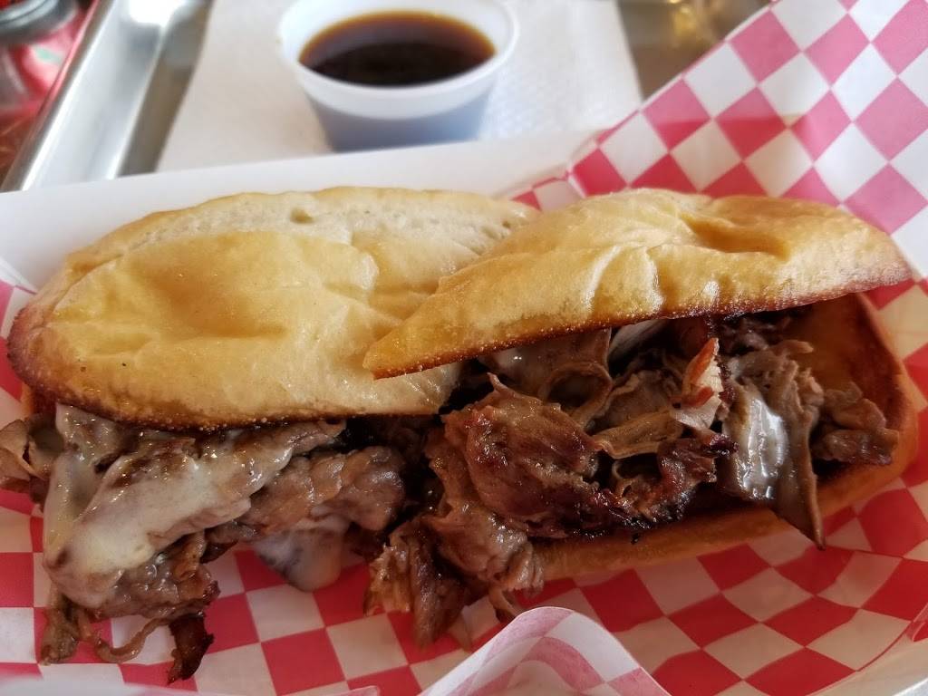 TJs Sandwich Shop & Hugs Ice Cream | restaurant | 908 E Rolling Hills Dr, Fayetteville, AR 72703, USA | 4794422929 OR +1 479-442-2929