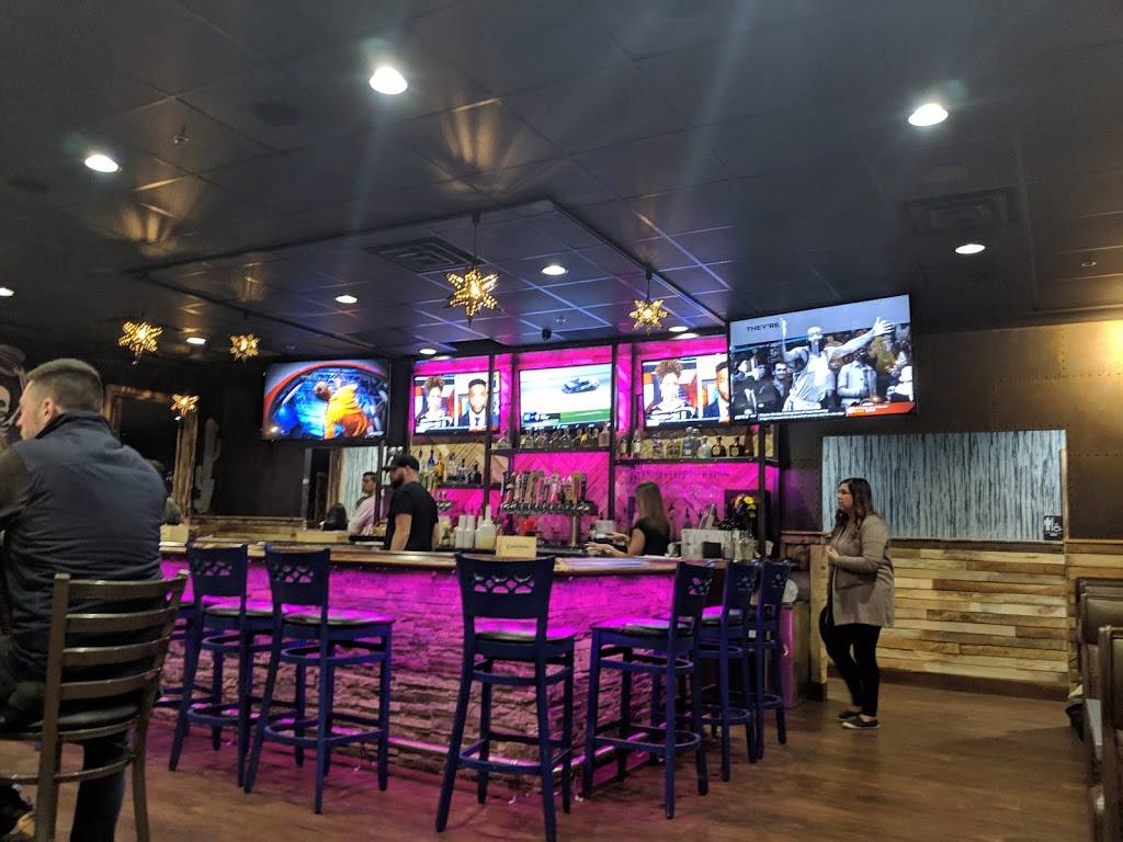 Calle Tacos & Lounge | restaurant | 1440 Secor Rd Suite 120R, Toledo, OH 43607, USA | 4194692467 OR +1 419-469-2467