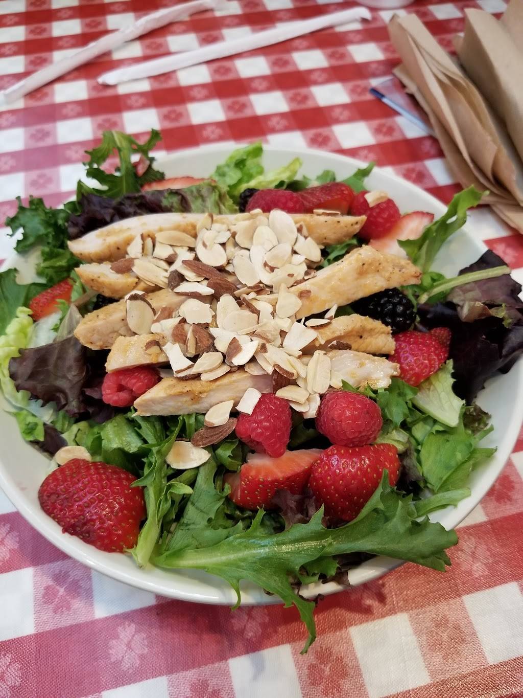 Portillos Hot Dogs | meal takeaway | 611 E Golf Rd, Schaumburg, IL 60173, USA | 8478849020 OR +1 847-884-9020