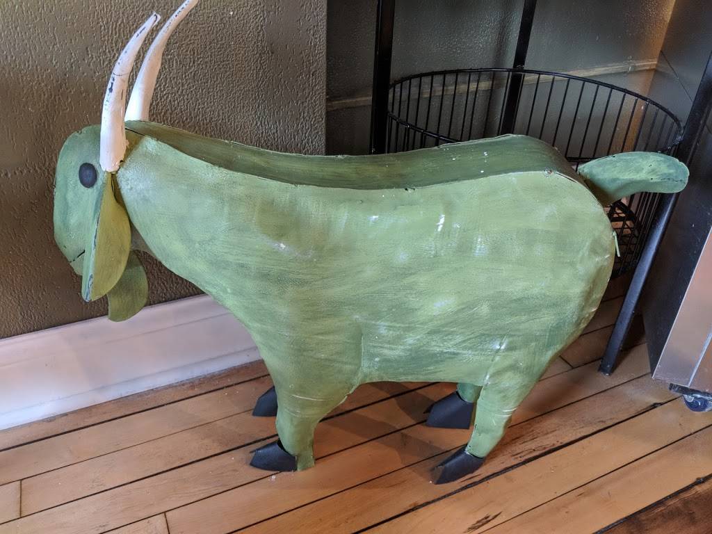 Green Goat | restaurant | 203 S Main St, Wauconda, IL 60084, USA | 8478650489 OR +1 847-865-0489