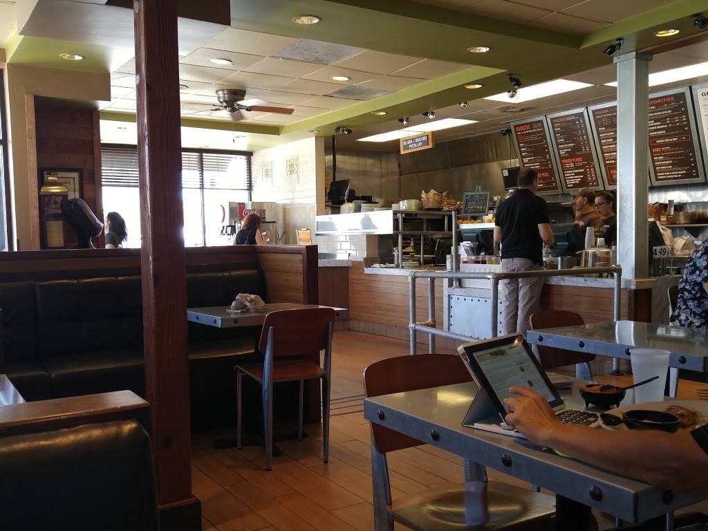 Sharkys Woodfired Mexican Grill | restaurant | 5511 Reseda Blvd, Tarzana, CA 91356, USA | 8188818760 OR +1 818-881-8760