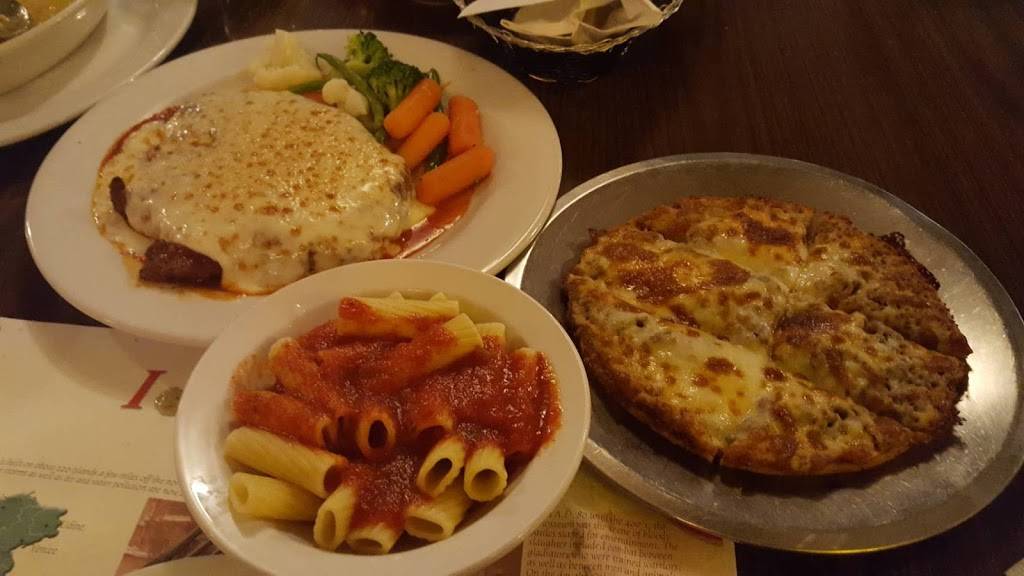 Barones | restaurant | 13726 Oxnard St, Valley Glen, CA 91401, USA | 8187826004 OR +1 818-782-6004