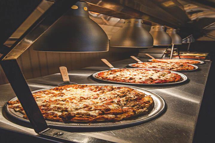 Arts Pizza | restaurant | 1602, 2027 Broadway St, Anderson, IN 46012, USA | 7656432787 OR +1 765-643-2787