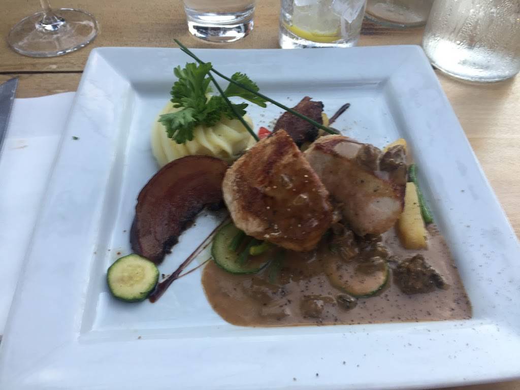 Bistro Lounge Garçons! | restaurant | 1049 Rue Valiquette, Sainte-Adèle, QC J8B 2M4, Canada | 4507451566 OR +1 450-745-1566