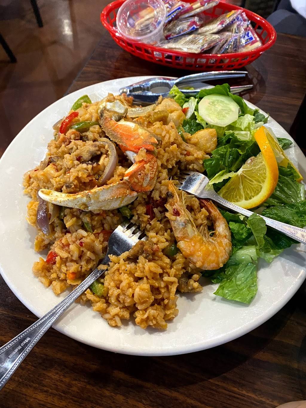 Rocky Point Seafood Restaurant | restaurant | 3107 S Gilbert Rd #107, Gilbert, AZ 85295, USA | 6232487855 OR +1 623-248-7855