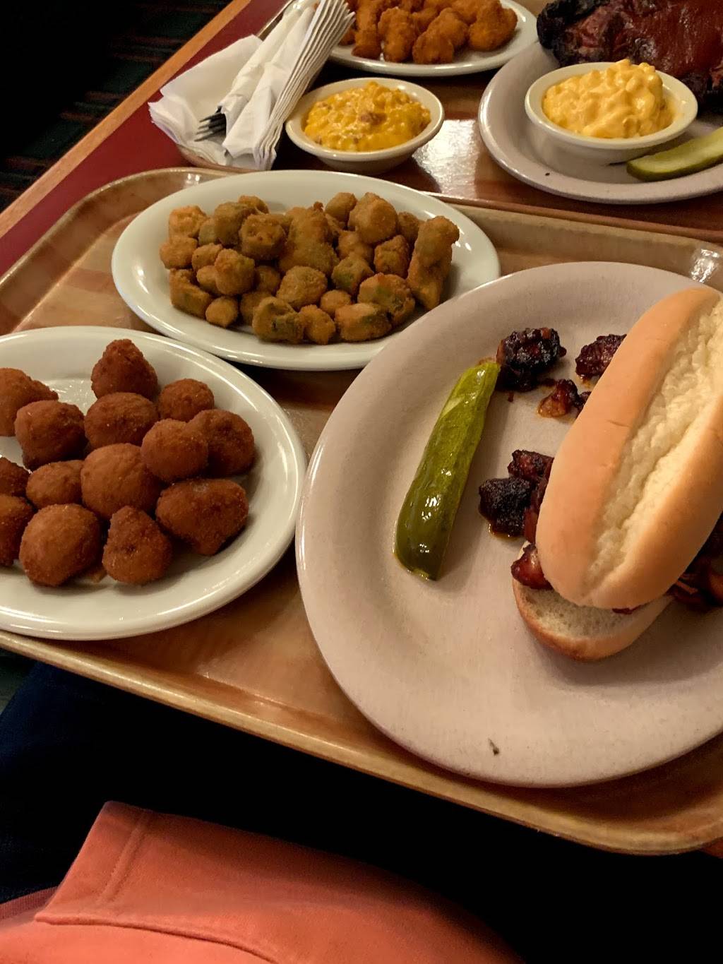 Zarda Bar-B-Q | restaurant | 214 NW Hwy 7, Blue Springs, MO 64014, USA | 8162299999 OR +1 816-229-9999