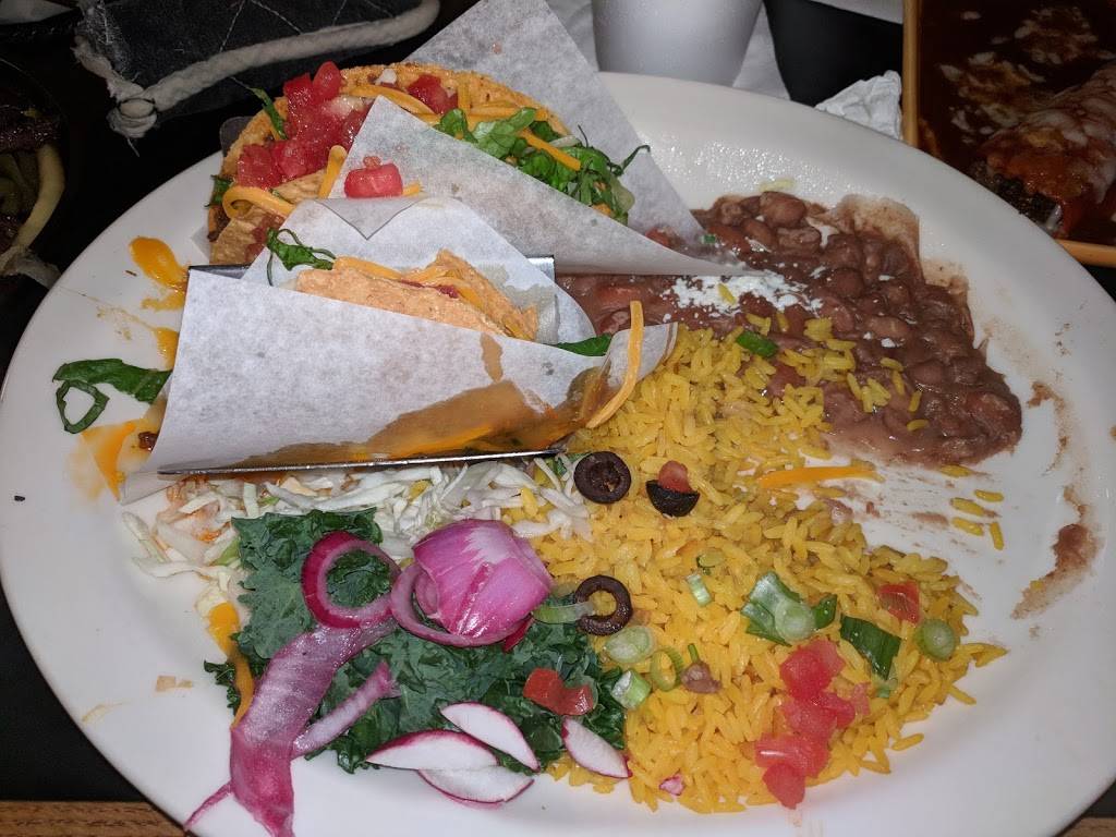 Iguana Mia of Bonita Springs | restaurant | 28051 S Tamiami Trail, Bonita Springs, FL 34134, USA | 2399492001 OR +1 239-949-2001