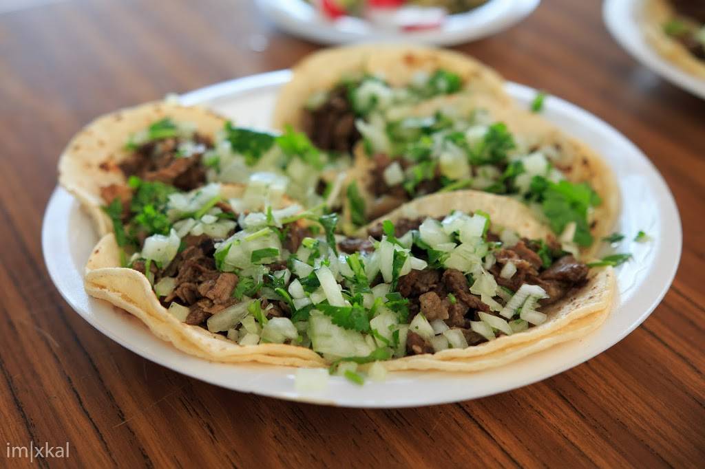 Taco Sinaloa | restaurant | 1647 W Carson St, Torrance, CA 90501, USA | 3103284208 OR +1 310-328-4208