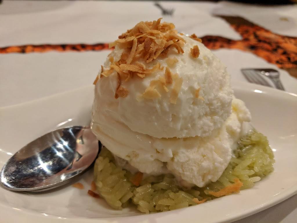 Khoom Lanna | restaurant | 107 4th St, Santa Rosa, CA 95401, USA | 7075458424 OR +1 707-545-8424