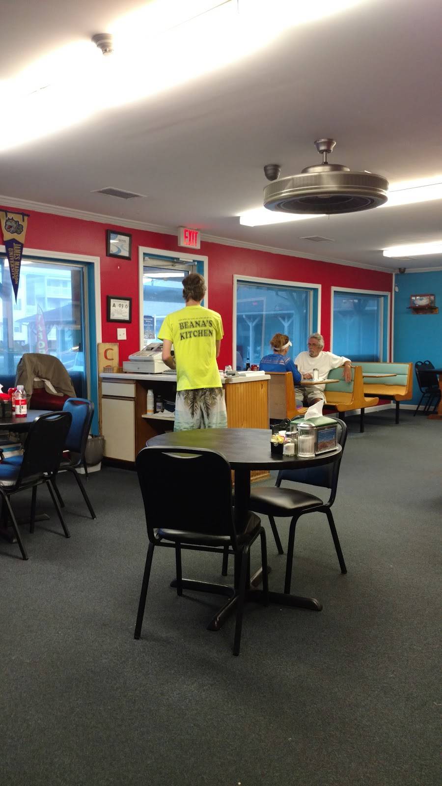 Beanas Kitchen | restaurant | 106 SE 58th St, Oak Island, NC 28465, USA | 9102787209 OR +1 910-278-7209