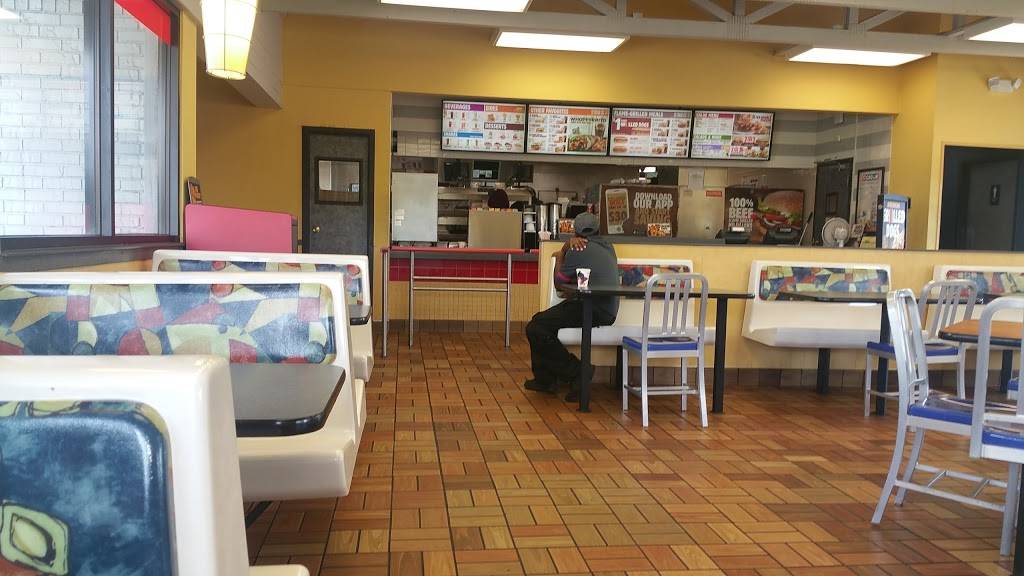 Burger King | restaurant | 2348 Lamar Ave, Memphis, TN 38114, USA | 9017441524 OR +1 901-744-1524