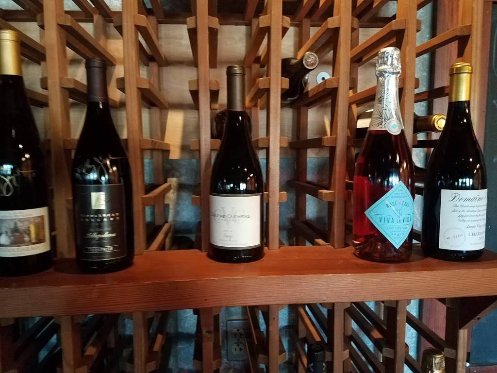 The Tasting Room | restaurant | 210 Great Oaks Trail A, Wadsworth, OH 44281, USA | 3303317085 OR +1 330-331-7085