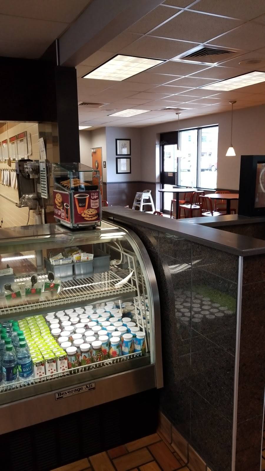 McDonalds | cafe | 3683 N Mayo Trail, Pikeville, KY 41501, USA | 6064324395 OR +1 606-432-4395