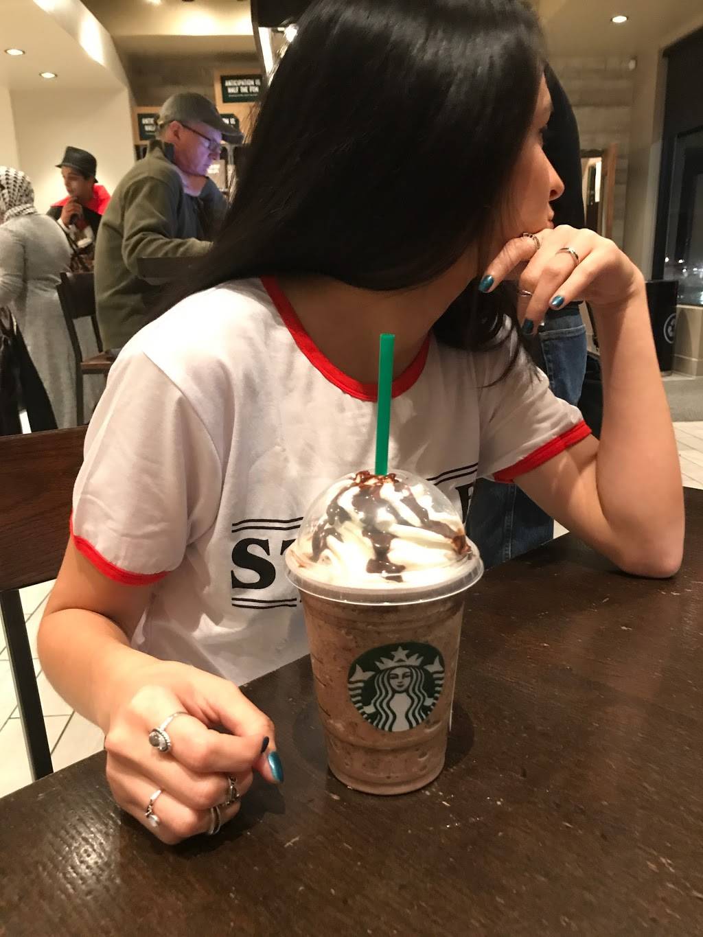 Starbucks | cafe | 12850 Memorial Dr #440, Houston, TX 77024, USA | 7134613918 OR +1 713-461-3918