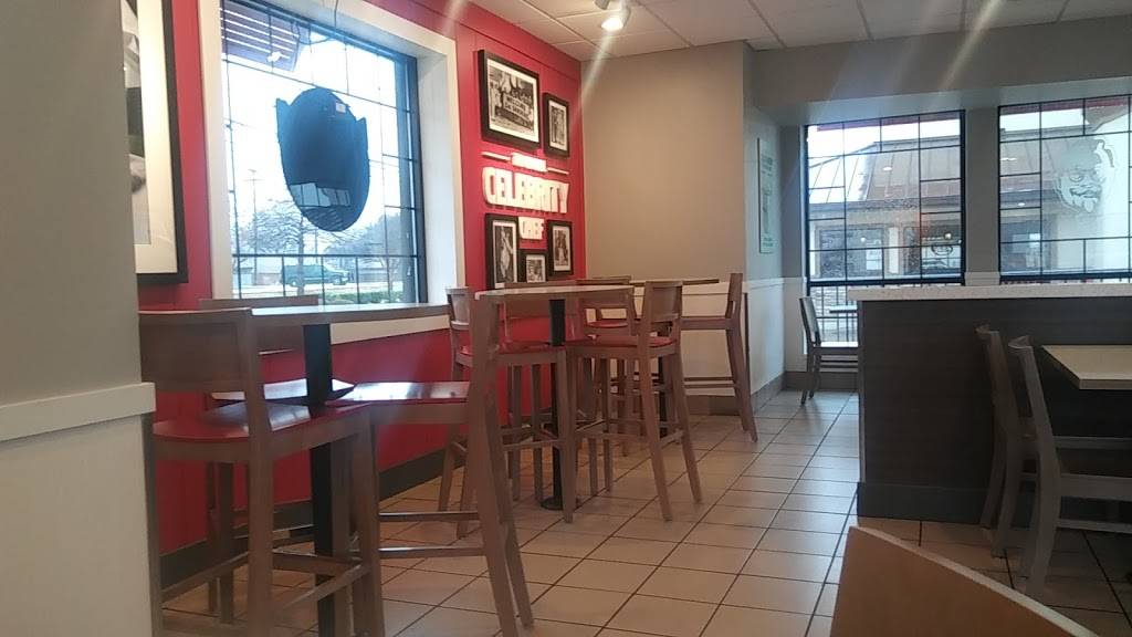KFC | restaurant | 5877 Samuell Blvd, Dallas, TX 75228, USA | 4699046262 OR +1 469-904-6262