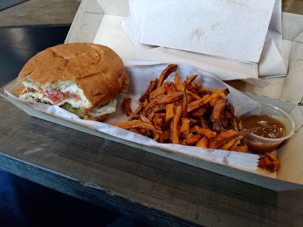 Simply Fresh Cafe | restaurant | 7526 Grand River Ave, Brighton, MI 48114, USA | 8106268507 OR +1 810-626-8507