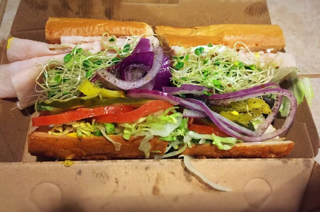 Deli Delicious | restaurant | 6515 Panama Ln #109, Bakersfield, CA 93313, USA | 6614913134 OR +1 661-491-3134