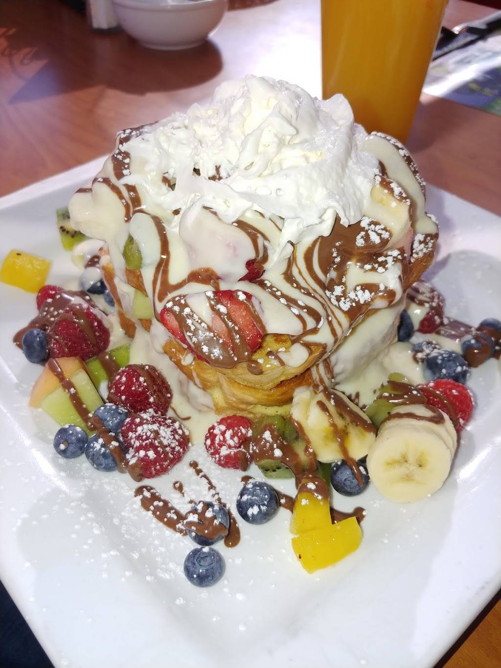 Proino Breakfast Club | restaurant | 14400 Walsingham Rd, Largo, FL 33774, USA | 7273033896 OR +1 727-303-3896