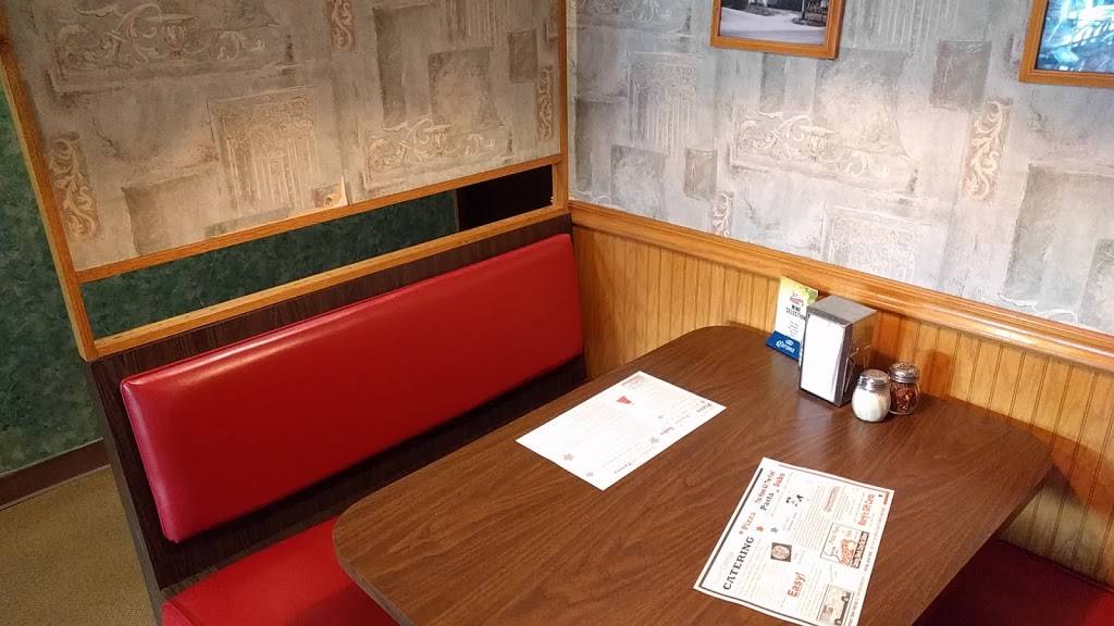 Martys Pizza Pasta & Subs | restaurant | 16680 W Bluemound Rd, Brookfield, WI 53005, USA | 2627825830 OR +1 262-782-5830