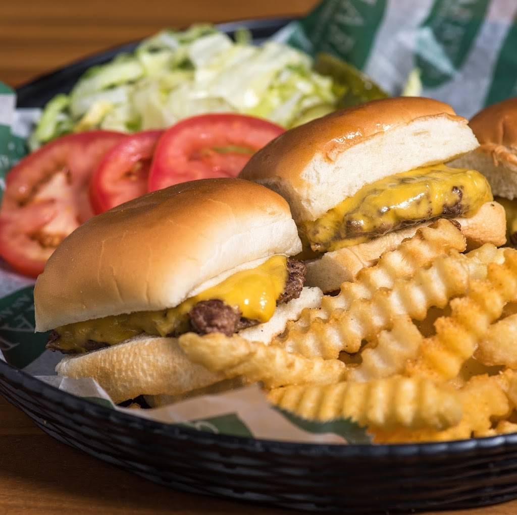 Harrys American Bar & Grill | restaurant | 3735 Palomar Centre Dr, Lexington, KY 40513, USA | 8599772620 OR +1 859-977-2620