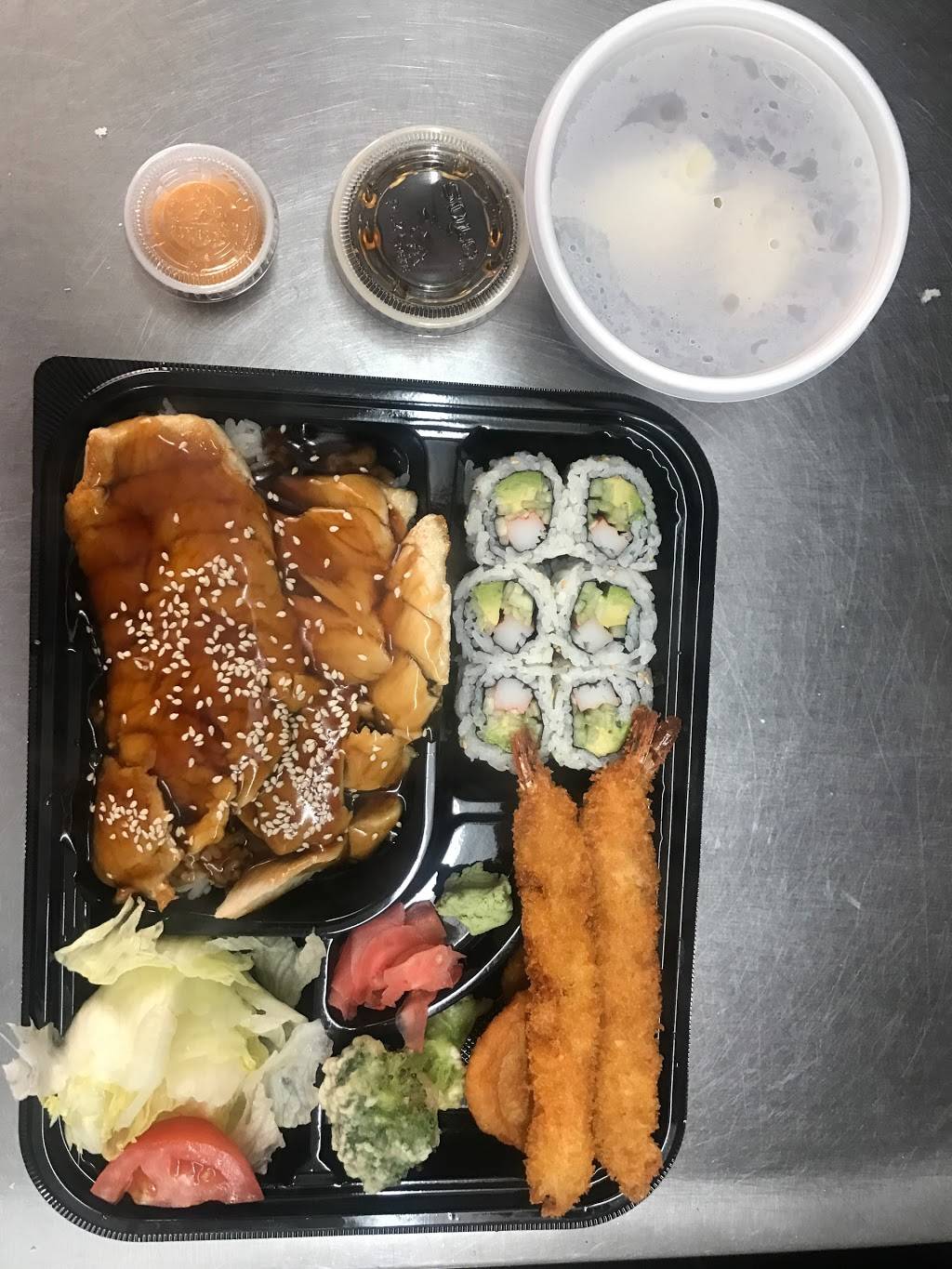 Kendys Sushi & Peking Garden | restaurant | 881 Main St #13, Sayreville, NJ 08872, USA | 7325250707 OR +1 732-525-0707