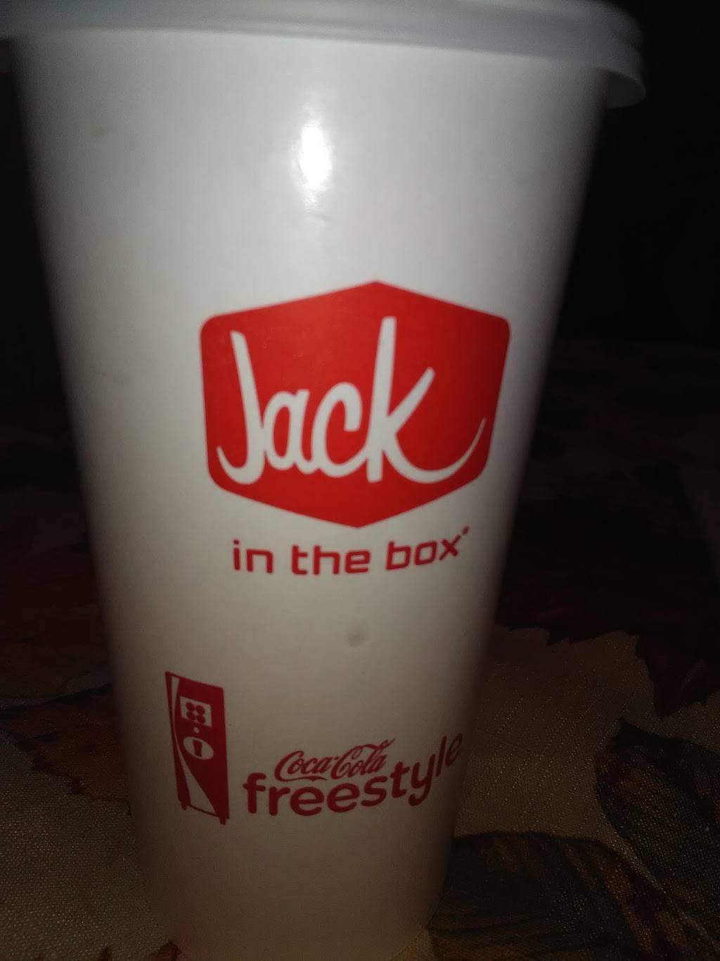 Jack in the Box | restaurant | 869 W Washington Blvd, Montebello, CA 90640, USA | 3237226943 OR +1 323-722-6943