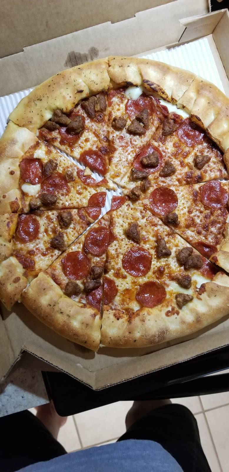 Pizza Hut | meal takeaway | 1751 NE Pine Island Rd Suite F1, Cape Coral, FL 33909, USA | 2399975151 OR +1 239-997-5151