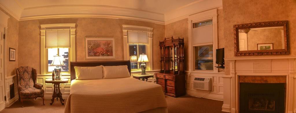 The Brewster Inn | restaurant | 6 Ledyard Ave, Cazenovia, NY 13035, USA | 3156559232 OR +1 315-655-9232