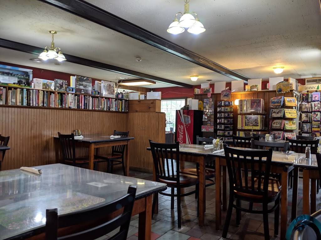 Travelers Restaurant | restaurant | 1257 Buckley Hwy # I-84, Union, CT 06076, USA | 8606844920 OR +1 860-684-4920