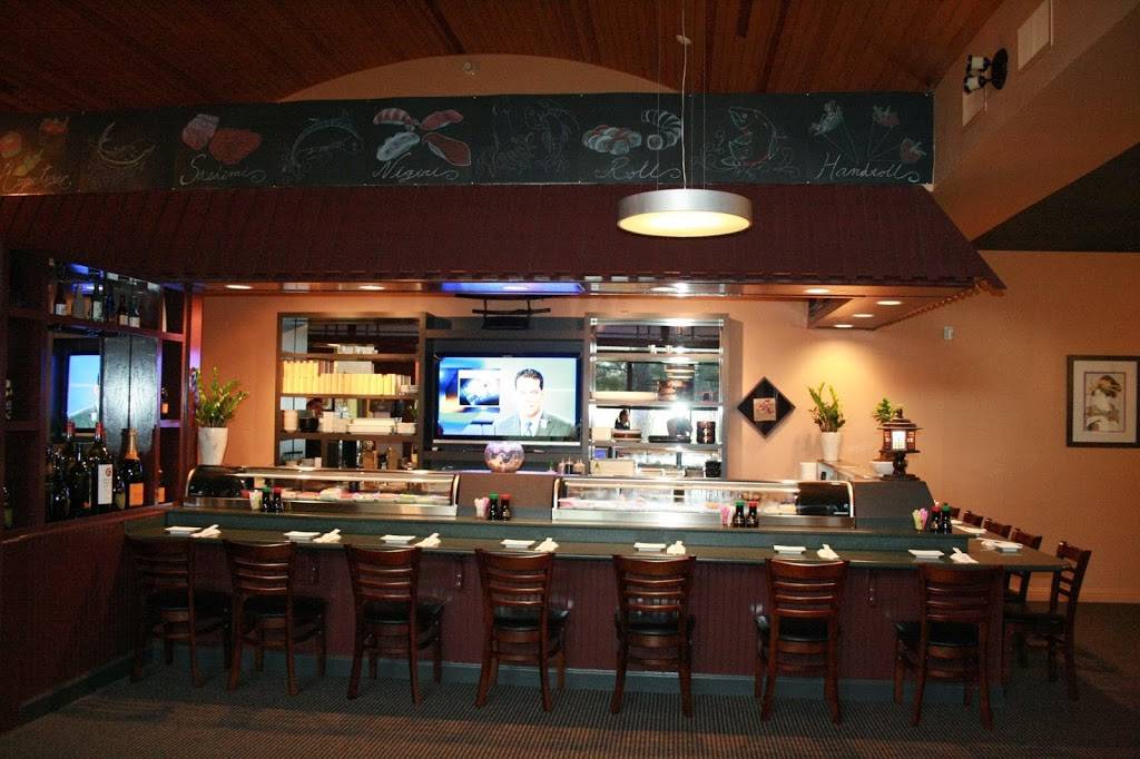 EurAsia Fusion Sushi | restaurant | 1330 Wirt Rd B, Houston, TX 77055, USA | 8322038815 OR +1 832-203-8815