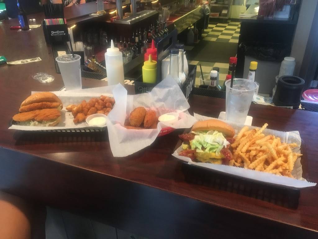 Outskirtz Saloon | restaurant | 2328 N New Franken Rd, New Franken, WI 54229, USA | 9208661590 OR +1 920-866-1590