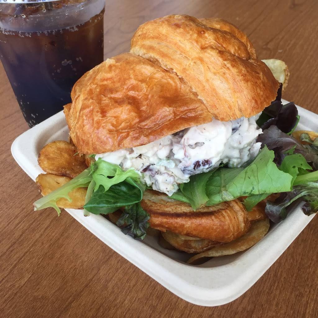 The Fork | restaurant | 1501 Steves Rd, Clermont, FL 34711, USA | 3523943553 OR +1 352-394-3553