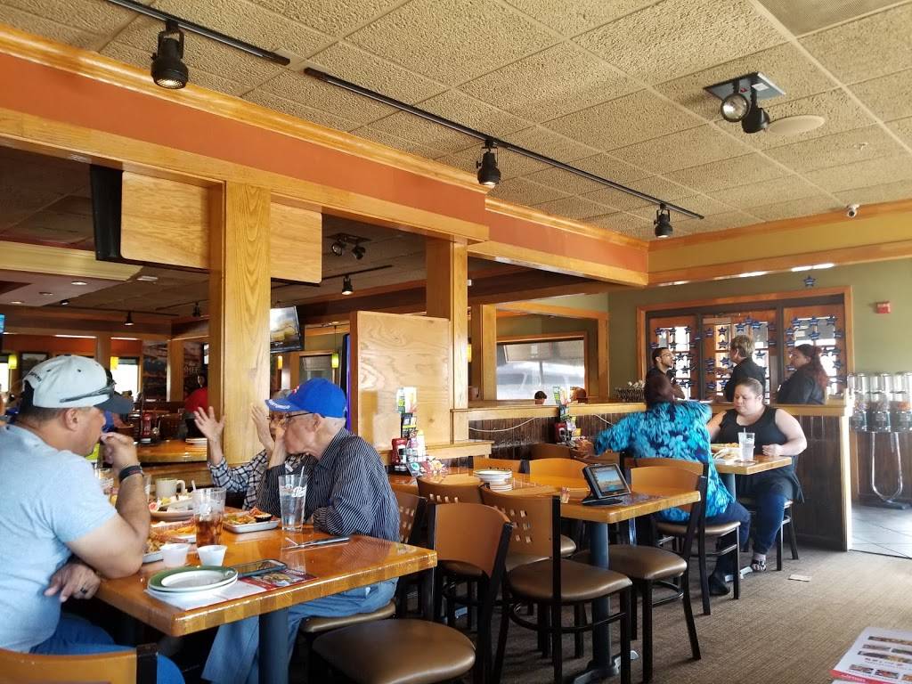 Applebees Grill + Bar | restaurant | 2060 E Osceola Pkwy, Kissimmee, FL 34744, USA | 4073482810 OR +1 407-348-2810