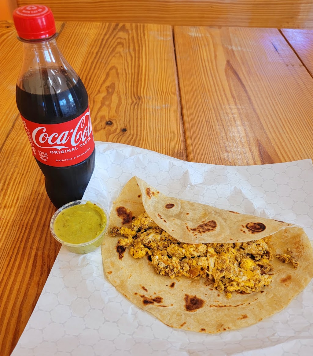 Hernandez Tortilleria | restaurant | 600 W Robertson St, San Benito, TX 78586, USA | 9566171670 OR +1 956-617-1670