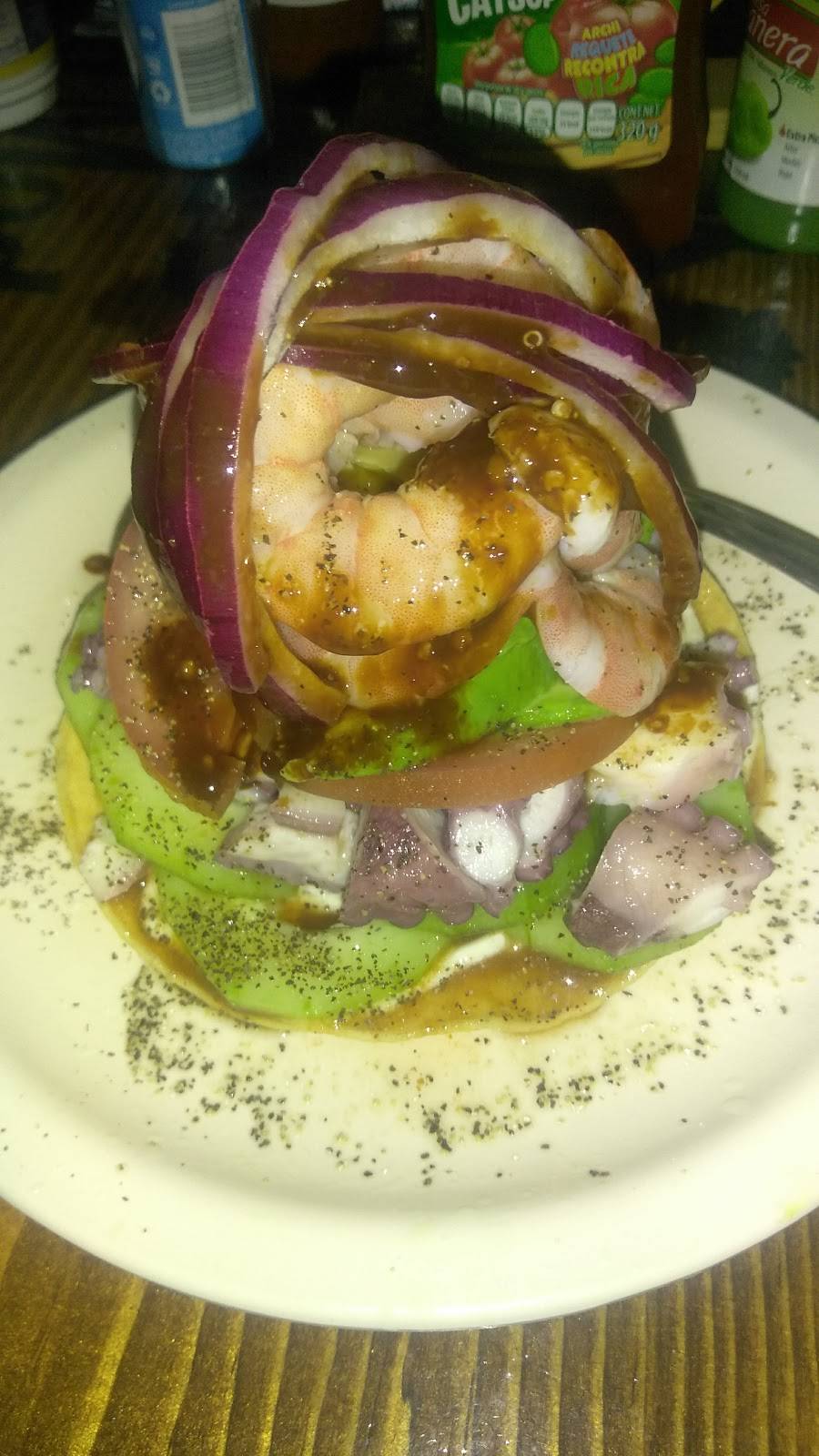 Los Tarros. Clamatos Y Botanas | restaurant | 22710, Guerrero 529, Constitución (Ampl. Constitución), 22710 Rosarito, B.C., Mexico | 016643587903 OR +52 664 358 7903