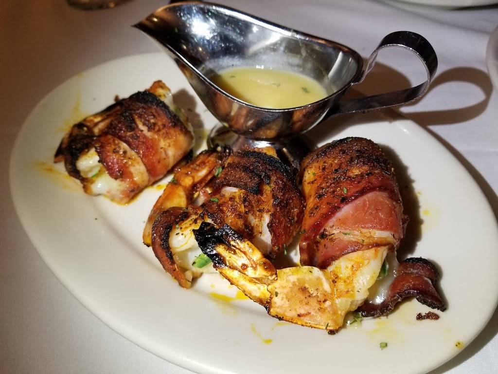 Bobs Steak & Chop House | night club | 5815 Rim Pass, San Antonio, TX 78257, USA | 2102222627 OR +1 210-222-2627