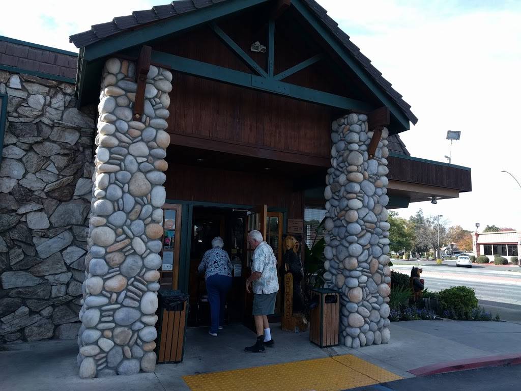 Black Bear Diner | restaurant | 1161 E Tulare Ave, Tulare, CA 93274, USA | 5596849152 OR +1 559-684-9152