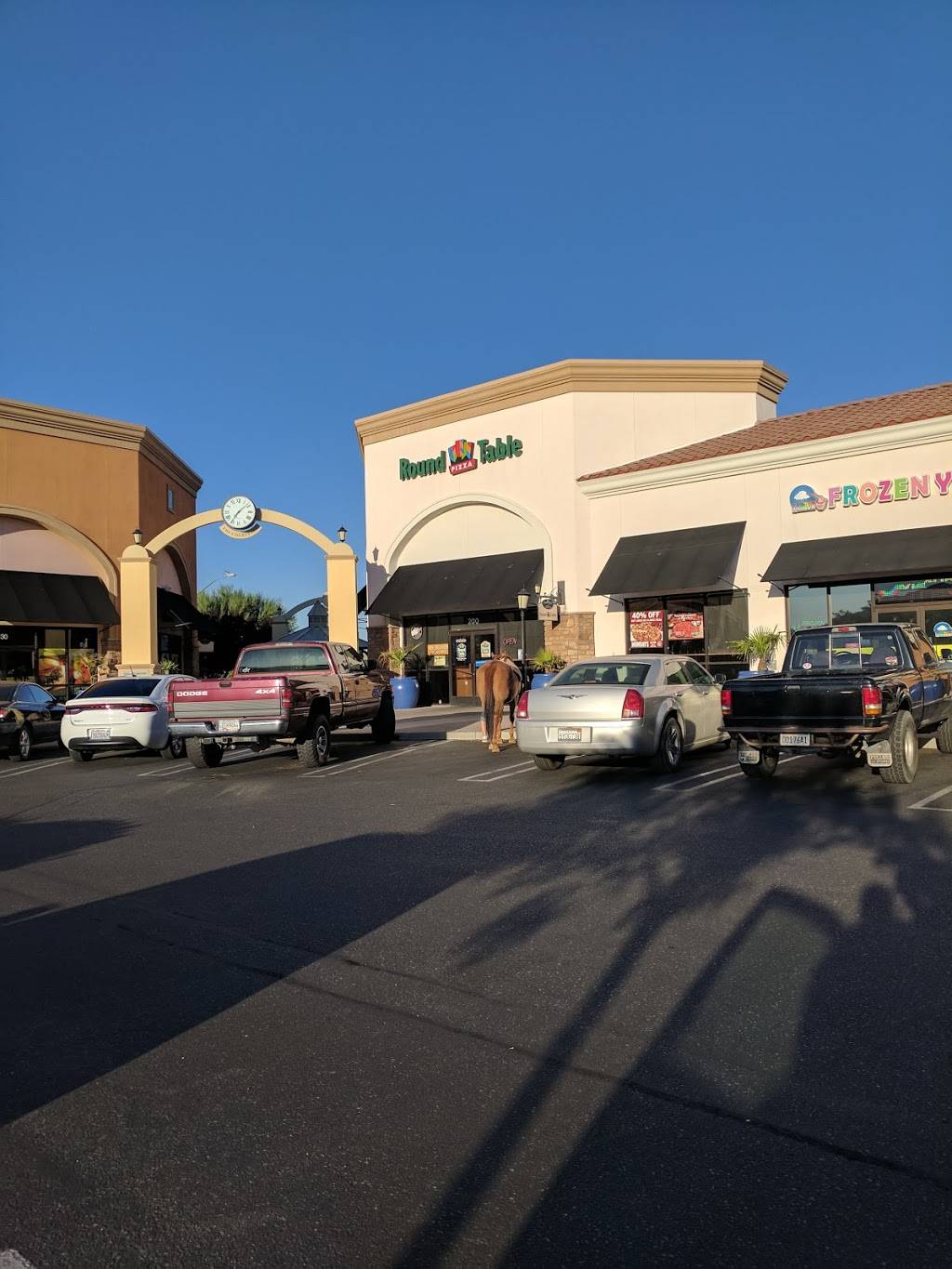 Subway | restaurant | 14898 Dale Evans Parkway, Commons I Suite 230, Apple Valley, CA 92307, USA | 7602403180 OR +1 760-240-3180