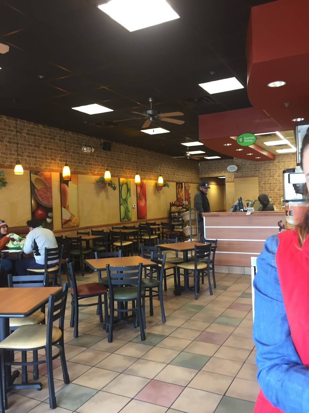 Subway | restaurant | OConnor Ridge Retail Center, 4835 N OConnor Rd Ste 122, Irving, TX 75062, USA | 9727197600 OR +1 972-719-7600