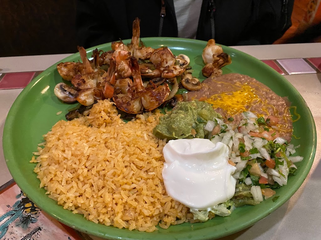 La Hacienda Real | Beaverton | restaurant | 12025 SW Canyon Rd, Beaverton, OR 97005, USA | 5036017000 OR +1 503-601-7000